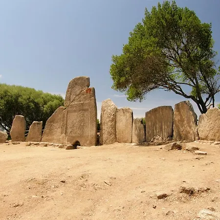 Il Melograno לינה וארוחת בוקר 4*